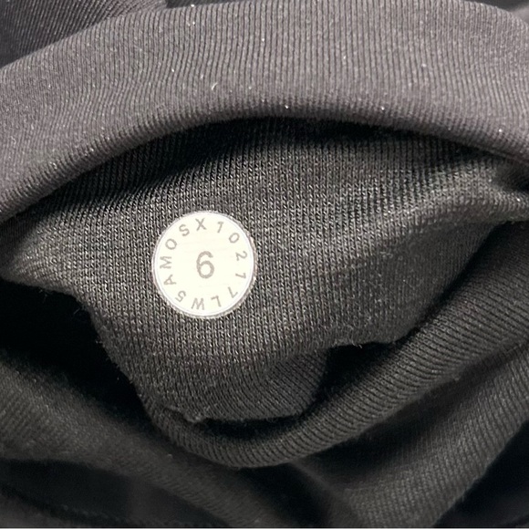 Lululemon Black High-Waisted Leggings small medium Size 6 - Picture 3 of 4